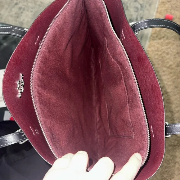 Coach Black Tote with White Bow Print - Picture 7 of 8